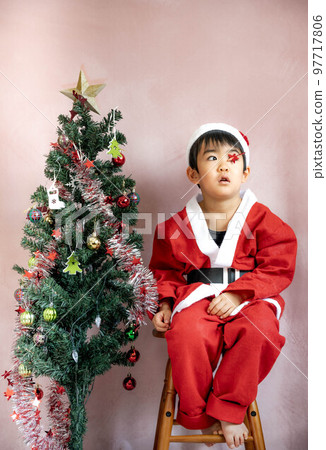 4 year old santa claus 4 year old santa claus 97717806