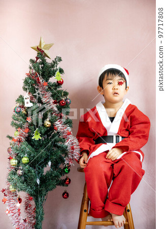 4 year old santa claus 4 year old santa claus 97717808