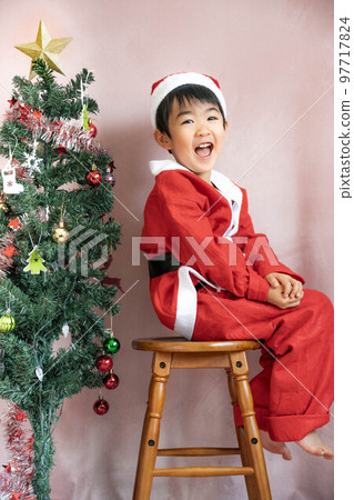 4歲的聖誕老人 97717824