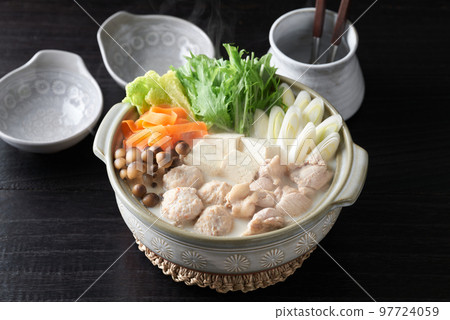 Sesame soy milk pot 97724059