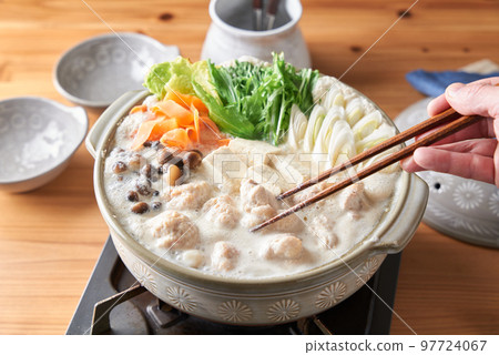 芝麻豆漿鍋 芝麻豆漿鍋 97724067
