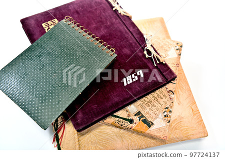 1957年畢業紀念冊 97724137