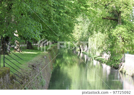 雪濃梭城堡 97725092