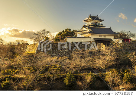 A panoramic view of Hamamatsu Castle in Hamamatsu City, Shizuoka Prefecture, said to be Ieyasu Tokugawa's success castle. 97728197