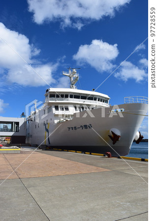 Hokkaido A ferry connecting Wakkanai and Rishiri Hokkaido A ferry connecting Wakkanai and Rishiri 97728559
