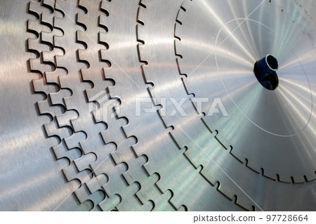 Diamond carving discs fot stone circular saw machine on counter at market 97728664