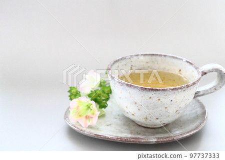熱涼茶 97737333