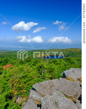 Nagano Tateshina _ Scenic view of Shirakoma Pond 97742083