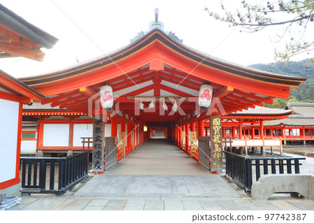 Itsukushima Shrine building Itsukushima Shrine building 97742387