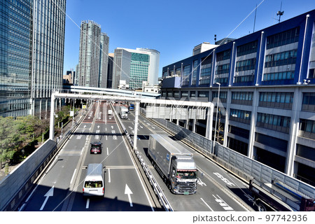 Shuto Expressway Traffic and Logistics Image Shuto Expressway Traffic and Logistics Image 97742936