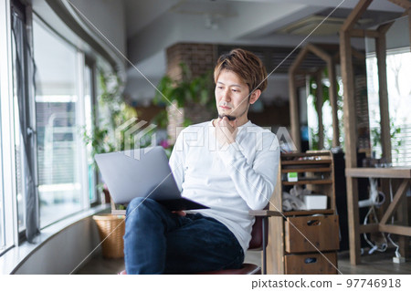 Hairdresser 97746918