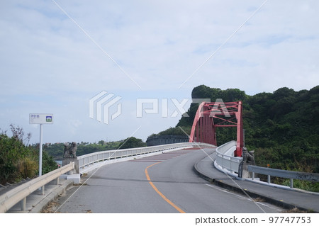伊計橋(沖繩縣) 伊計橋(沖繩縣) 97747753