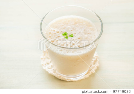 自製豆漿香蕉冰沙 97749083
