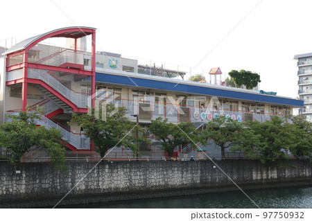 大阪市城東區“今福保育園” 大阪市城東區“今福保育園” 97750932