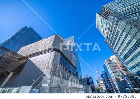 The cityscape of Tokyo, Japan, in front of Hamamatsucho Station. World Trade Center building demolition work. The appearance of Roppongi Hills and Azabudai Hills... 97753383