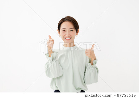 商界女強人 97753519