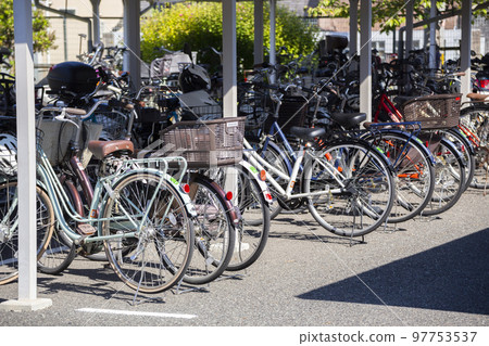 自行車存放區 97753537