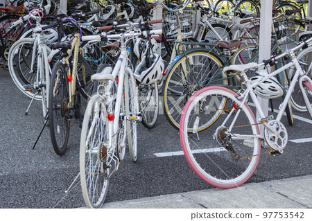 bicycle parking space  97753542