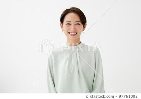 Talking woman　 97761092