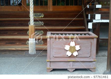 Amagasaki Sakurai Shrine Worship Hall-2 97761461