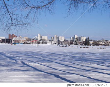 park with snow park with snow 97763423