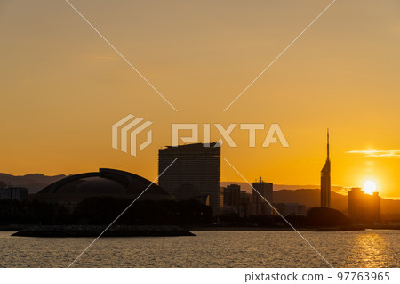 《Fukuoka Prefecture》 Night view in the direction of PayPay Dome and Fukuoka Tower 《Fukuoka Prefecture》 Night view in the direction of PayPay Dome and Fukuoka Tower 97763965