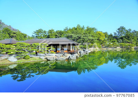 冬季也美麗的栗林庭園(香川縣高松市特別名勝)米其林★★★ 冬季也美麗的栗林庭園(香川縣高松市特別名勝)米其林★★★ 97767085