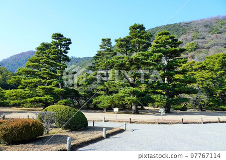 冬季也美麗的栗林庭園(香川縣高松市特別名勝)米其林★★★ 冬季也美麗的栗林庭園(香川縣高松市特別名勝)米其林★★★ 97767114