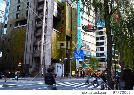 Symbol Road Nishi Ginza Street Yanagi no Ki 97770091