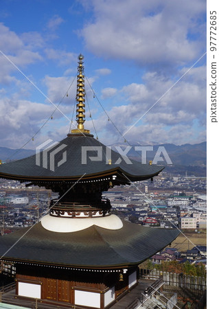 Tendai sect "Choho-ji Temple" in Tsuyama City, Okayama Prefecture: Tahoto Pagoda Tendai sect "Choho-ji Temple" in Tsuyama City, Okayama Prefecture: Tahoto Pagoda 97772685
