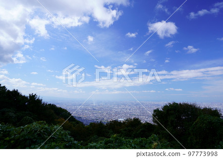 Southern Osaka seen from Jusotouge in an autumn morning Southern Osaka seen from Jusotouge in an autumn morning 97773998
