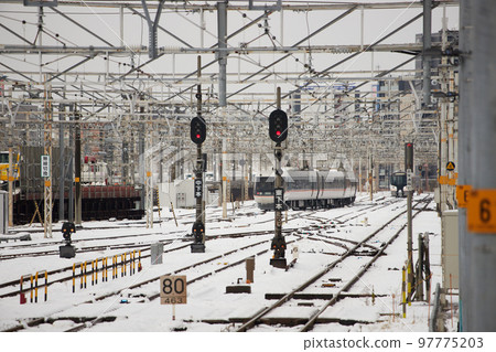 大雪中的名古屋站鐵軌風光 97775203