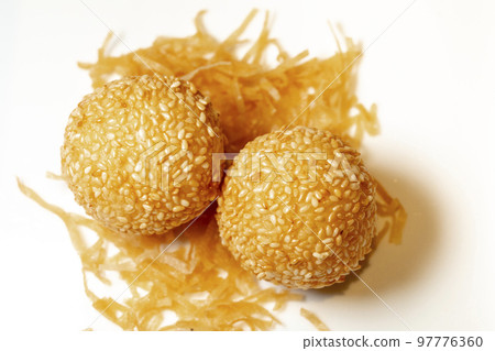 草皮丸子,中式點心,香港點心,廣東點心,芝麻水餃,中式點心,港式點心,粵式點心, 草皮丸子,中式點心,香港點心,廣東點心,芝麻水餃,中式點心,港式點心,粵式點心, 97776360