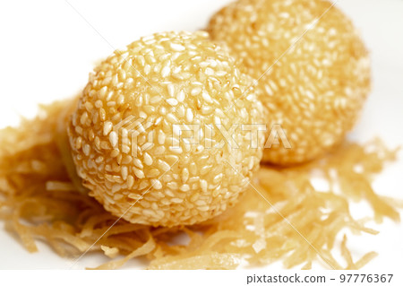 草皮丸子，中式點心，香港點心，廣東點心，芝麻水餃，中式點心，港式點心，粵式點心， 97776367