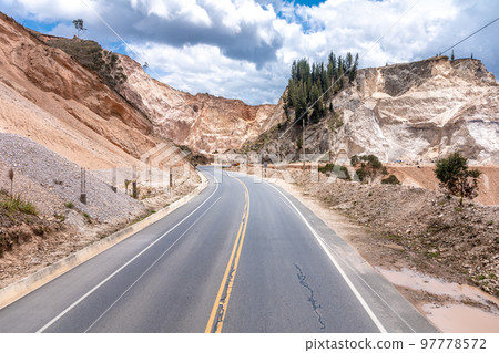 quarry for extracting sand, gravel and stone quarry for extracting sand, gravel and stone 97778572