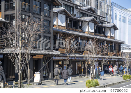 神奈川縣小田原市城堡街的城市景觀 97780062