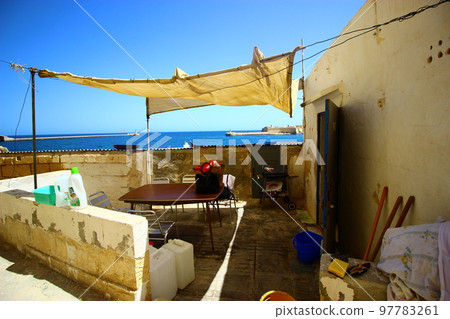 Popular as a language study abroad destination! Recommended sightseeing spots in Malta A small island nation full of charm floating in the Mediterranean Sea 97783261