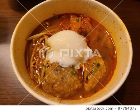 泡菜烏冬面 97784072