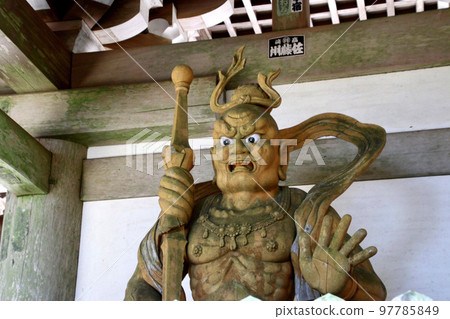 仁王像和淺間山金剛正寺（三重縣伊勢市） 97785849