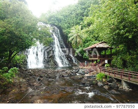 Kepirohi waterfall in Pohnpei, Micronesia 97787050