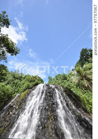 Kepirohi waterfall in Pohnpei, Micronesia 97787067