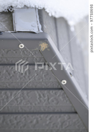 房屋改造前診斷（屋簷生鏽） 97788698