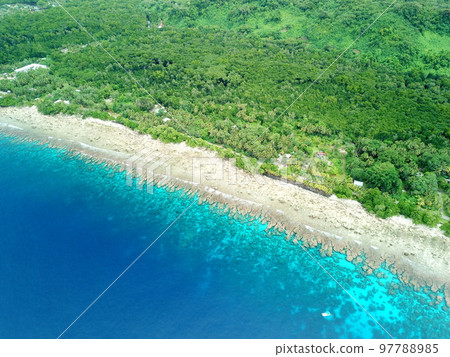 Utwe & Hiroshi point in Kosrae, Micronesia 97788985