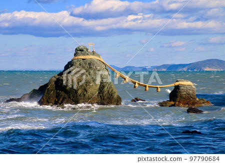 Mr. and Mrs. Ise (Mie prefecture · Ise city) 97790684