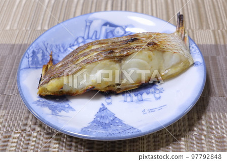 "Salted red sea bream fillet" with homely and rustic presentation "Salted red sea bream fillet" with homely and rustic presentation 97792848