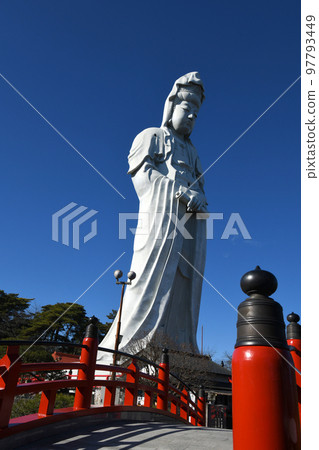 Takasaki White Kannon 97793449