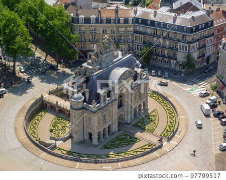 Arc de Triomphe, Paris Gate of Lille, France Arc de Triomphe, Paris Gate of Lille, France 97799517