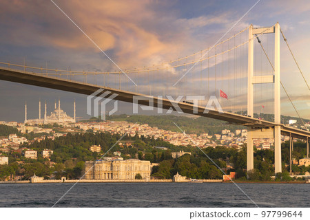 Sunset aerial shot of Istanbul city overlooking Bosphorus strait, with Bosphorus Bridge, Istanbul, Turkey 97799644