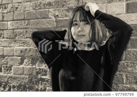 A woman in the port town of Kobe 97799799