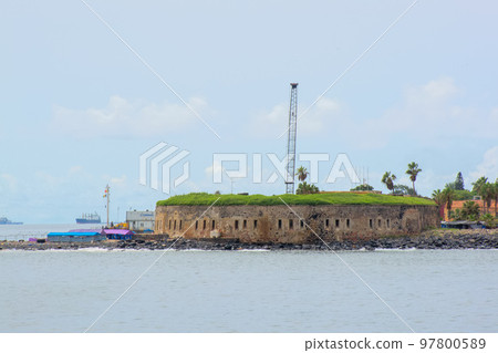 塞內加爾世界遺產戈雷島上的埃斯特雷堡壘 97800589